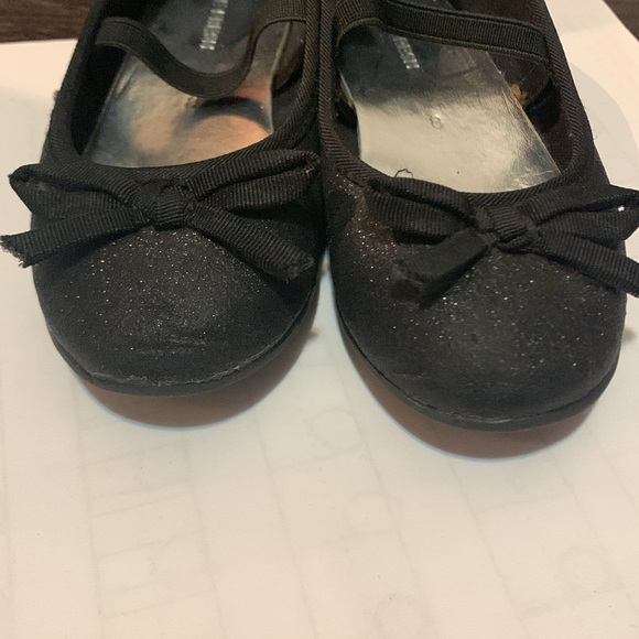 Joe Fresh toddler flat/ballet shoes! - Picture 7 of 7